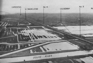 Oversvømmede områder bag Utah Beach - her landevej omkring Carentan